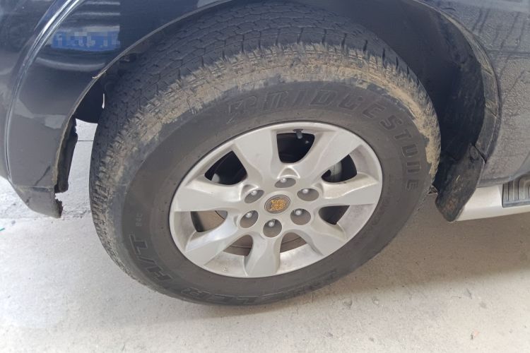 Used Mitsubishi Pajero 2019 3.0L Automatic Standard Edition Left Front Wheel Hub