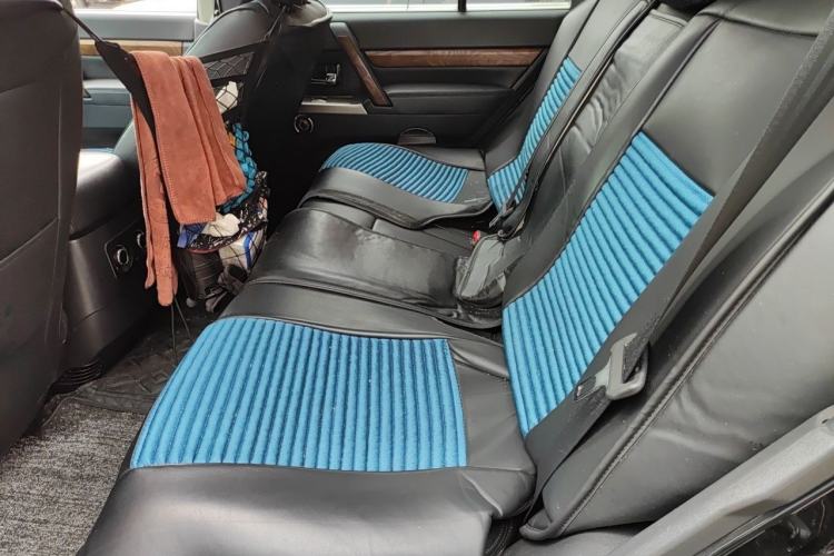 Used Mitsubishi Pajero 2019 3.0L Automatic Standard Edition Left Rear Seat