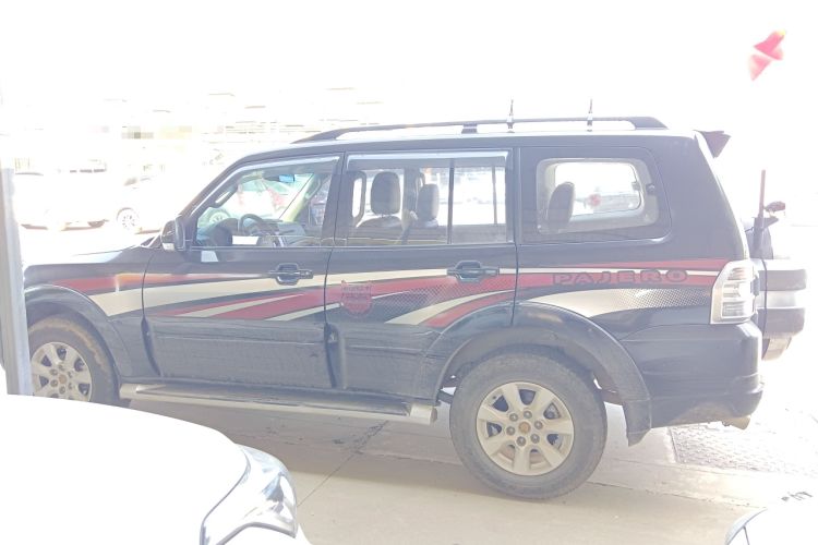Used Mitsubishi Pajero 2019 3.0L Automatic Standard Edition Left Side