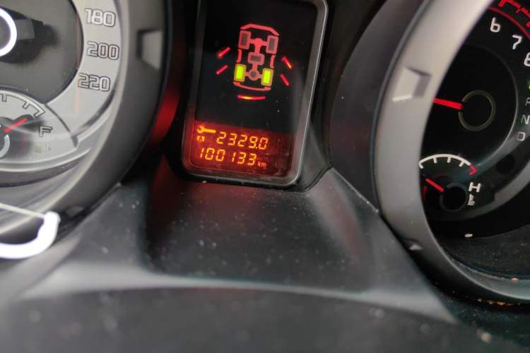 Used Mitsubishi Pajero 2019 3.0L Automatic Luxury Edition Odometer Close Up
