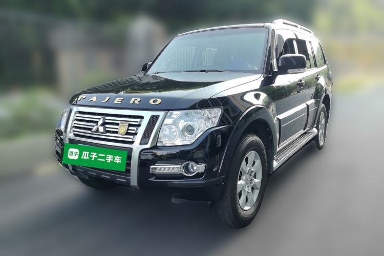 Gebrauchter Mitsubishi Pajero 2019 3.0L Automatic Comfort Edition Guazi used car, China used car export, Used car for sale, Used  cars, Cheapest cars for sale