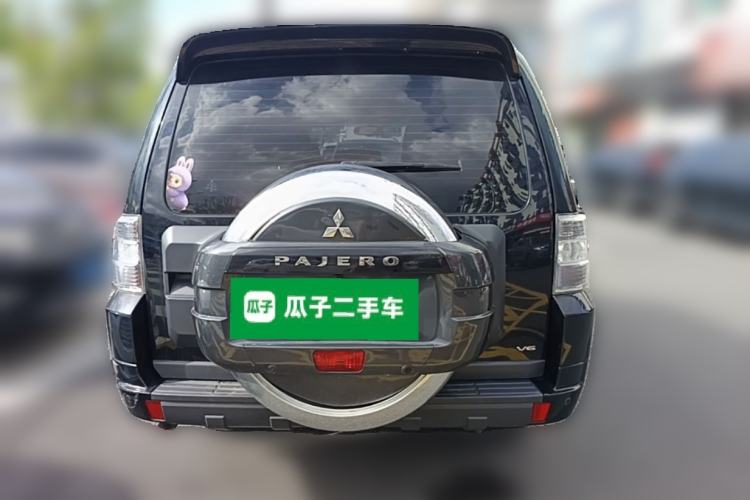 Used Mitsubishi Pajero 2019 3.0L Automatic Comfort Edition Rear