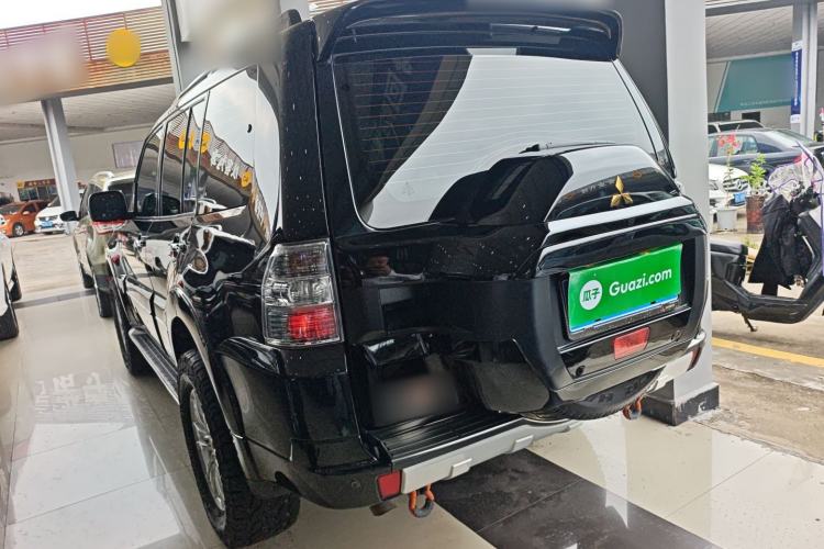 Used Mitsubishi Pajero 2019 V97 3.8L 5-Door GLS Middle East Edition Rear Left 45 Deg
