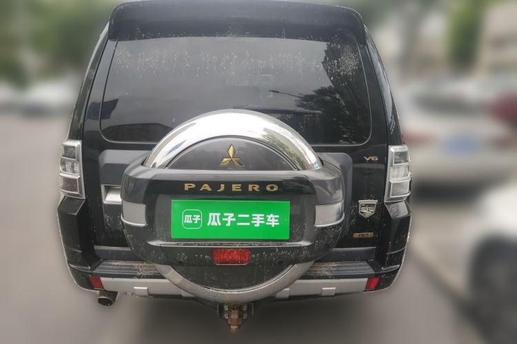 Used Mitsubishi Pajero 2019 3.0L Automatic Prestige Edition Rear