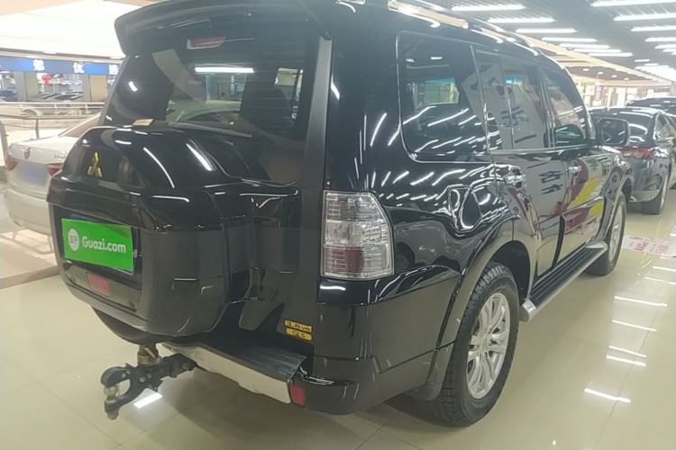 Used Mitsubishi Pajero 2019 V97 3.8L 5-Door GLS Middle East Edition Rear Right 45 Deg