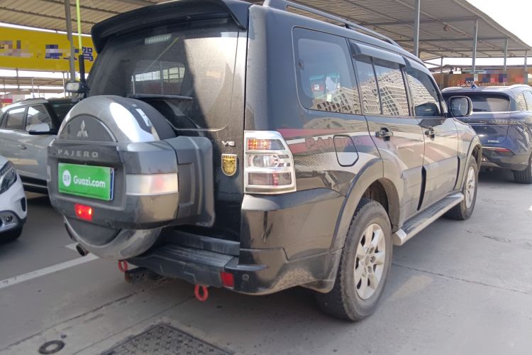 Used Mitsubishi Pajero 2019 3.0L Automatic Standard Edition Rear Right 45 Deg
