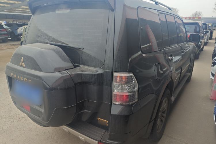 Used Mitsubishi Pajero 2019 V97 3.8L 5-Door GLS Middle East Edition Rear Right 45 Deg