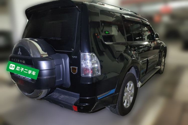 Used Mitsubishi Pajero 2019 3.0L Automatic Comfort Edition Rear Right 45 Deg