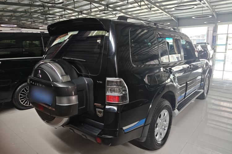 Used Mitsubishi Pajero 2019 3.0L Automatic Comfort Edition Rear Right 45 Deg