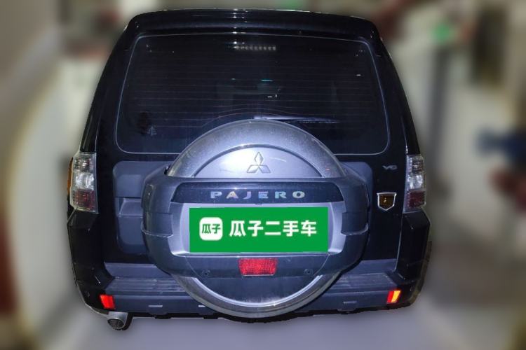 Used Mitsubishi Pajero 2019 3.0L Automatic Comfort Edition Rear