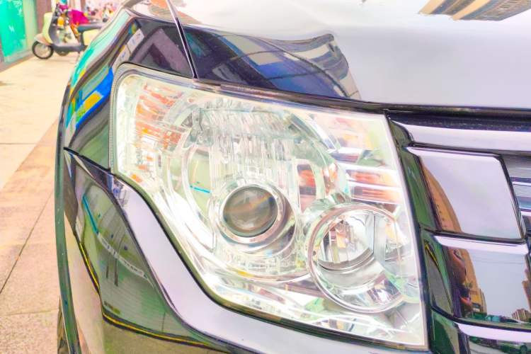 Used Mitsubishi Pajero 2019 V97 3.8L 5-Door GLS Middle East Edition Right Front Headlight