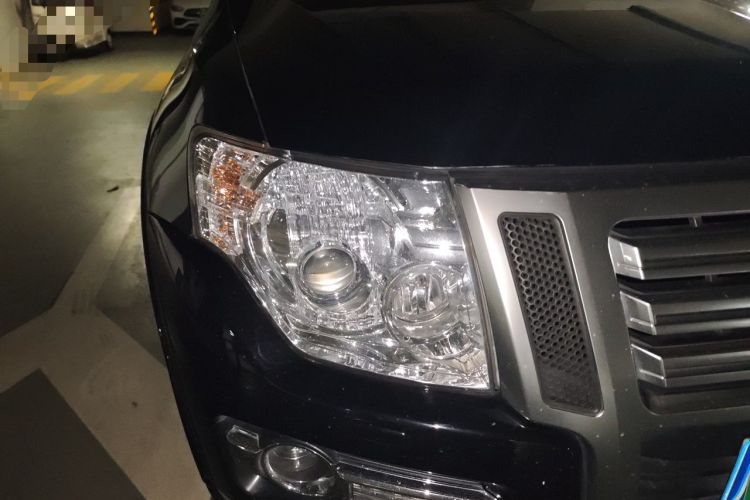 Used Mitsubishi Pajero 2019 3.0L Automatic Comfort Edition Right Front Headlight