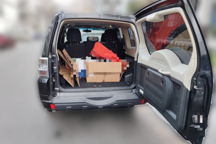 Used Mitsubishi Pajero 2019 3.0L Automatic Standard Edition Trunk