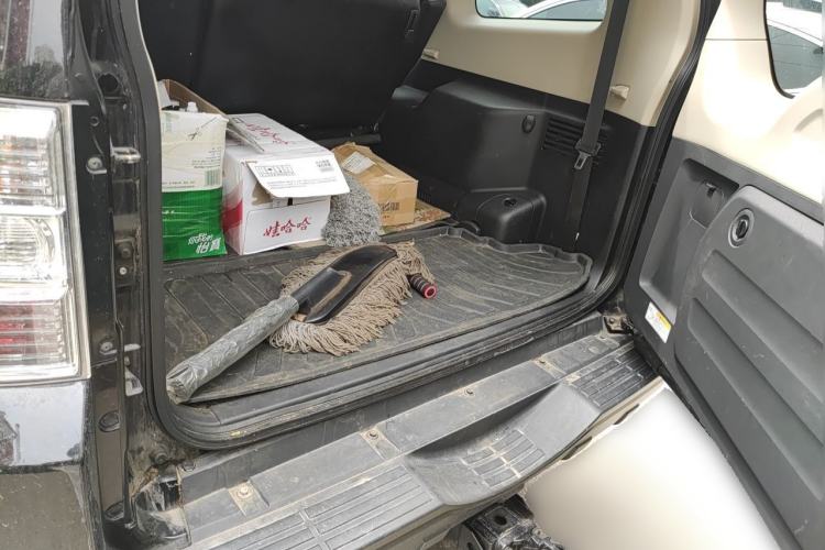 Used Mitsubishi Pajero 2019 3.0L Automatic Standard Edition Trunk