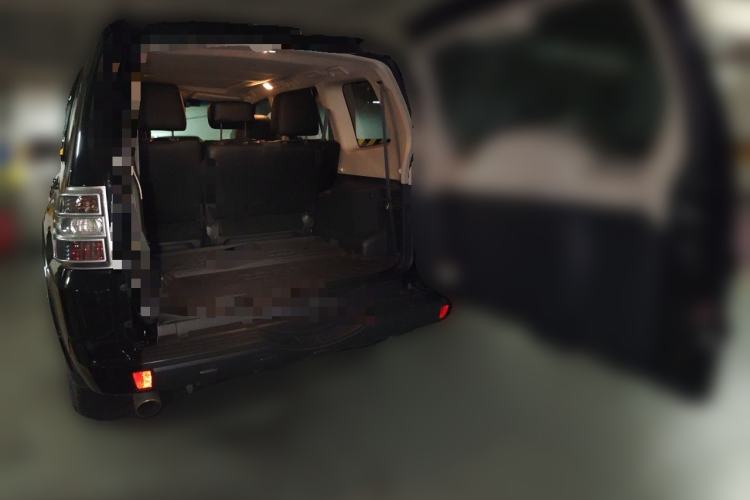 Used Mitsubishi Pajero 2019 3.0L Automatic Comfort Edition Trunk