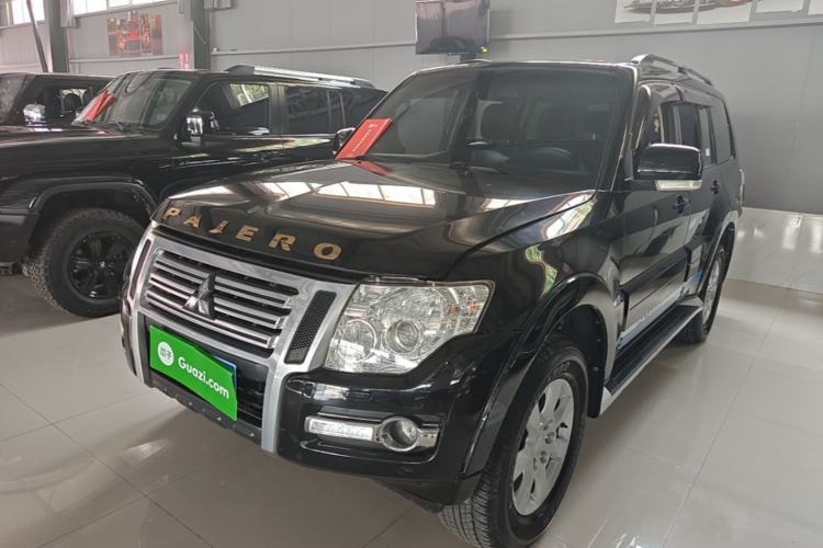 Used Mitsubishi Pajero 2019 3.0L Automatic Comfort Edition Guazi used car, China used car export, Used car for sale, Used cars, Cheapest cars for sale