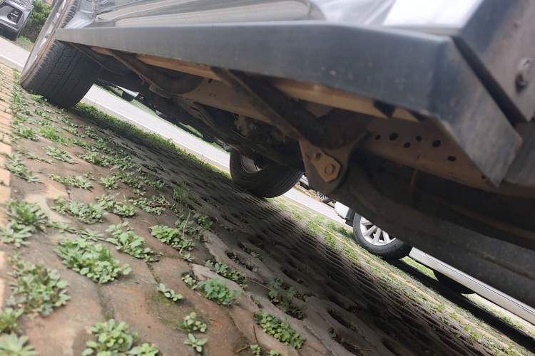 Used Mitsubishi Pajero 2019 3.0L Automatic Standard Edition Chassis Rear Left