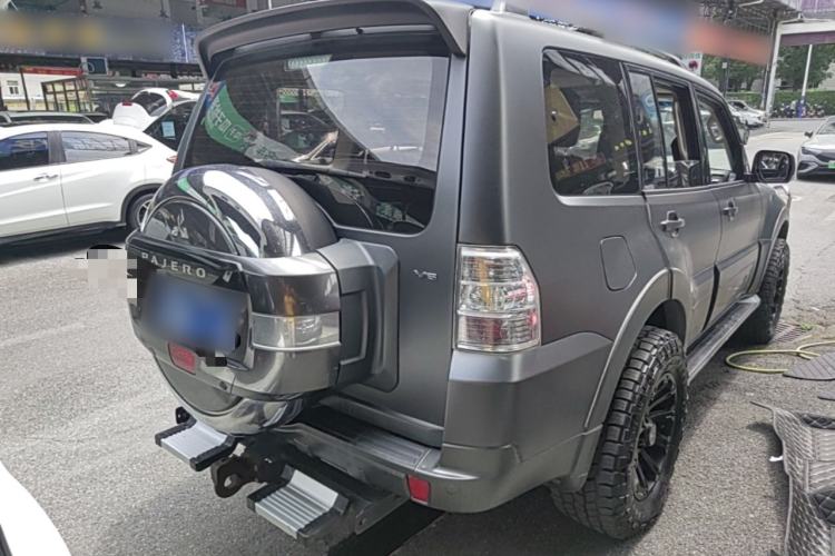Used Mitsubishi Pajero 2019 3.0L Automatic Comfort Edition Rear Right 45 Deg