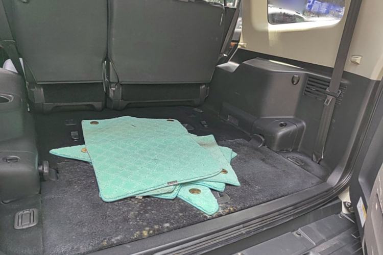 Used Mitsubishi Pajero 2019 3.0L Automatic Comfort Edition Trunk
