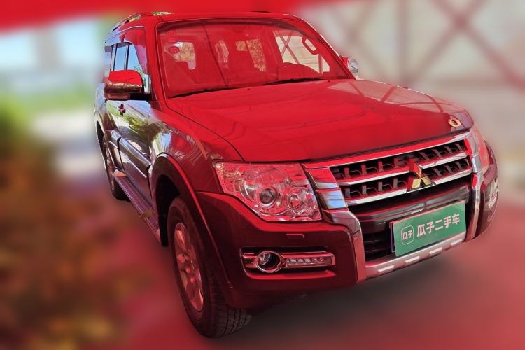 Used Mitsubishi Pajero 2019 3.0L Automatic Prestige Edition Front Right 45 Deg