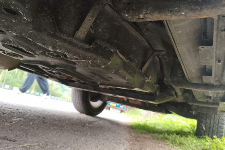 Used Mitsubishi Pajero  Chassis Rear Right