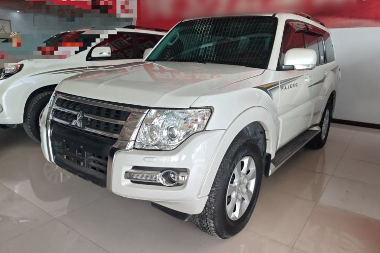 Used Mitsubishi Pajero 2019 3.0L Automatic Standard Edition Guazi used car, China used car export, Used car for sale, Used cars, Cheapest cars for sale
