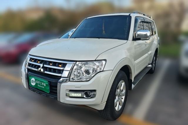 Used Mitsubishi Pajero 