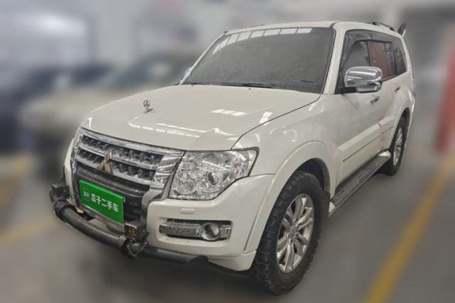 Used Mitsubishi Pajero 
