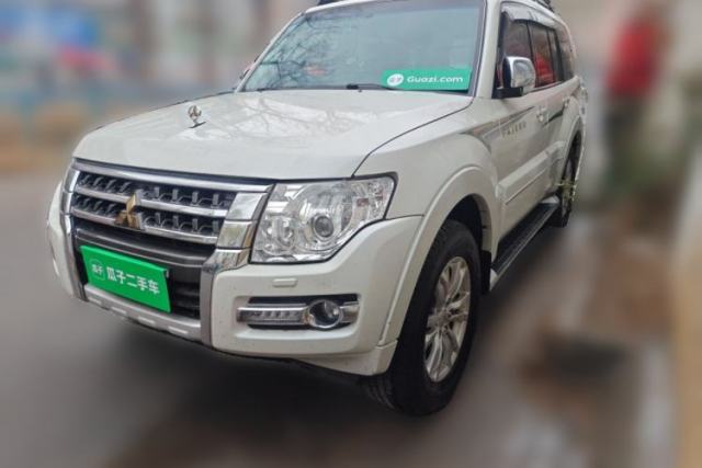 Used Mitsubishi Pajero 