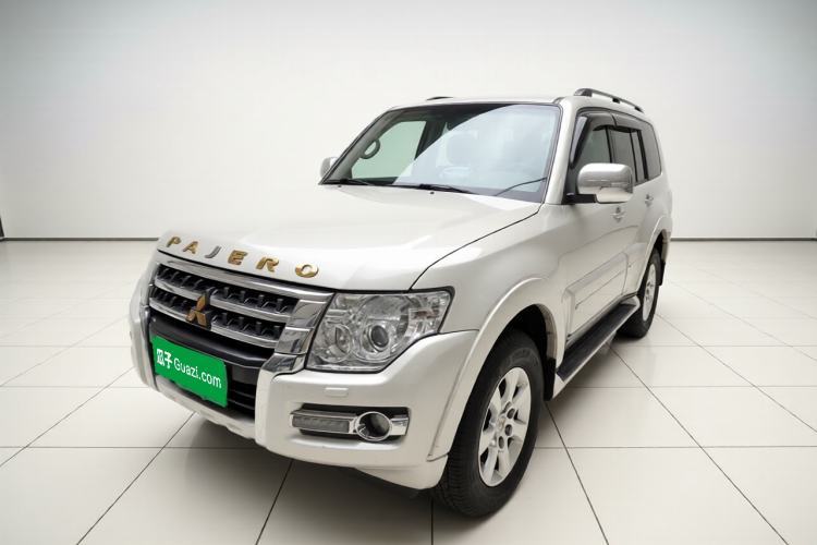 Ojetý Mitsubishi Pajero 2019 3.0L Automatic Prestige Edition Guazi used car, China used car export, Used car for sale, Used  cars, Cheapest cars for sale