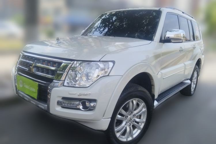 Used Mitsubishi Pajero 2019 V97 3.8L 5-Door GLS Middle East Edition Guazi used car, China used car export, Used car for sale, Used  cars, Cheapest cars for sale
