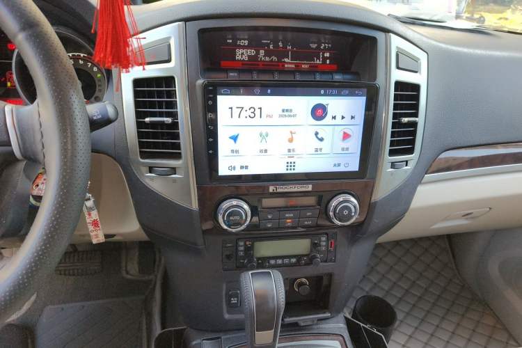 Used Mitsubishi Pajero 2019 V97 3.8L 5-Door GLS Sunroof Dual Differential – Middle East Audio And AC Panel