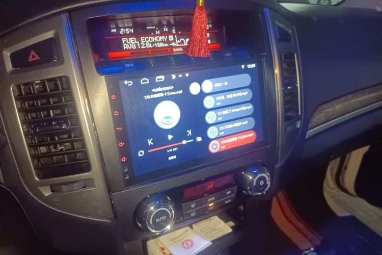 Used Mitsubishi Pajero 2019 3.0L Automatic Comfort Edition Audio And AC Panel