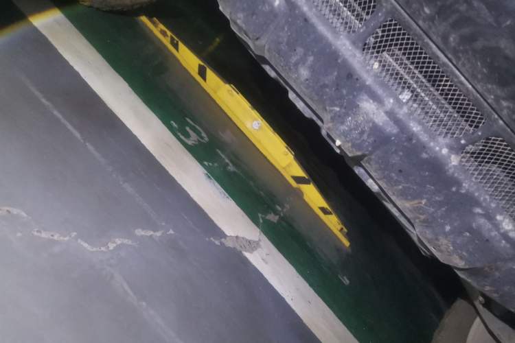 Used Mitsubishi Pajero  Chassis Front