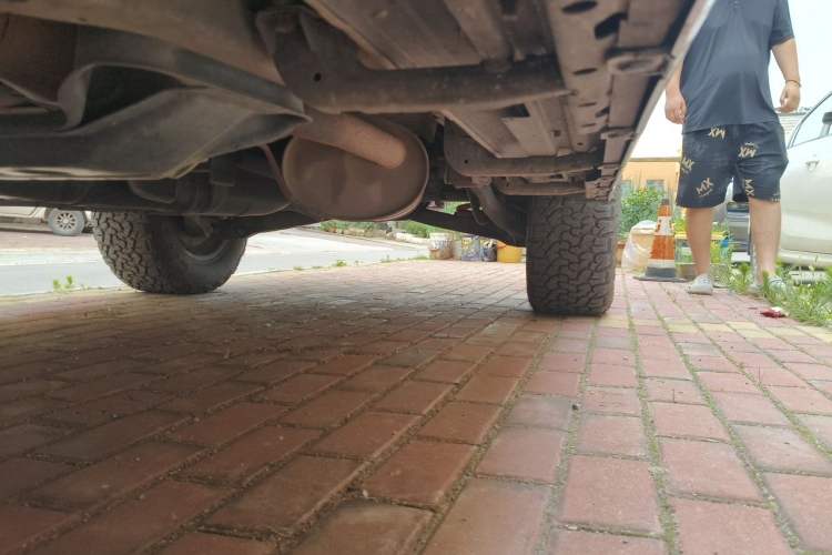 Used Mitsubishi Pajero  Chassis Front Left