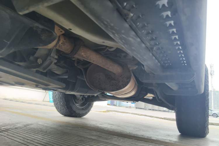 Used Mitsubishi Pajero  Chassis Front Left