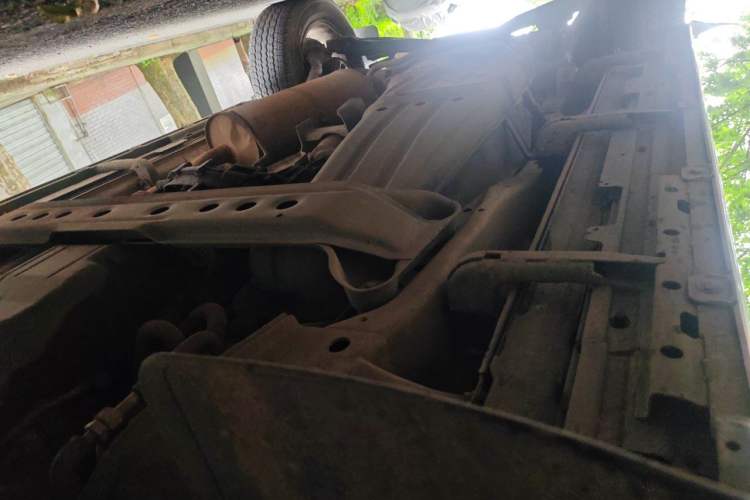 Used Mitsubishi Pajero  Chassis Front Right