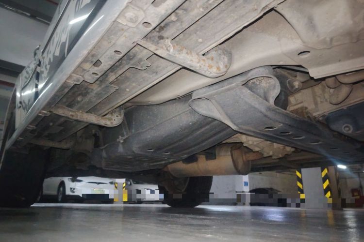 Used Mitsubishi Pajero  Chassis Front Right