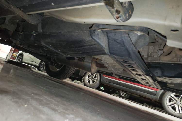 Used Mitsubishi Pajero 2019 V97 3.8L 5-Door GLS Sunroof Dual Differential – Middle East Chassis Front Right