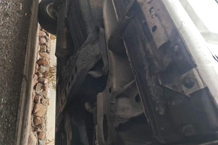 Used Mitsubishi Pajero  Chassis Front Right