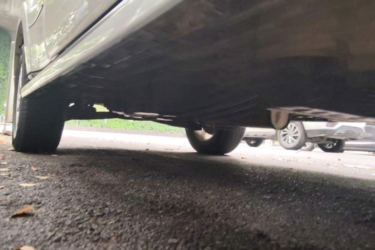 Used Mitsubishi Pajero 2019 V97 3.8L 5-Door GLS Middle East Edition Chassis Front Right