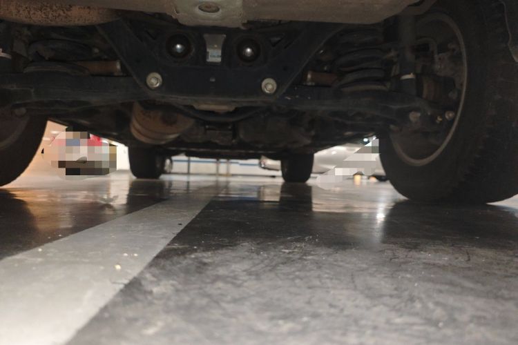 Used Mitsubishi Pajero  Chassis Rear