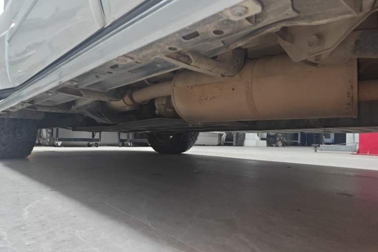 Used Mitsubishi Pajero  Chassis Rear Left