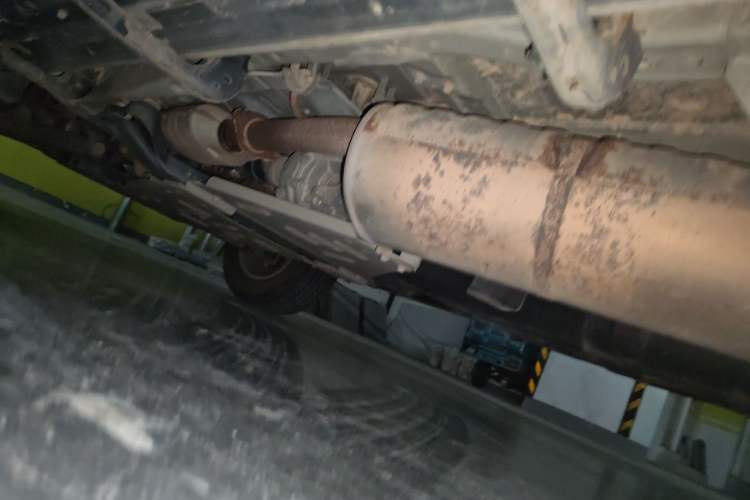 Used Mitsubishi Pajero 2019 V97 3.8L 5-Door GLS Sunroof Dual Differential – Middle East Chassis Rear Left
