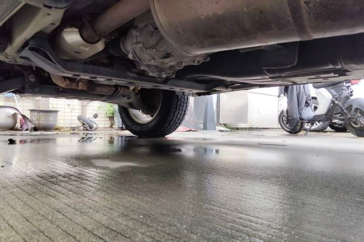 Used Mitsubishi Pajero 2019 V97 3.8L 5-Door GLS Sunroof Dual Differential – Middle East Chassis Rear Left