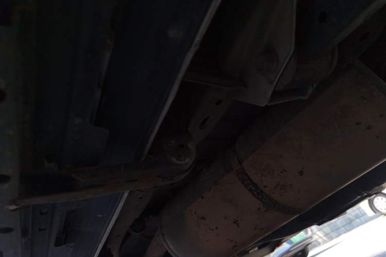 Used Mitsubishi Pajero 2019 3.0L Automatic Comfort Edition Chassis Rear Left