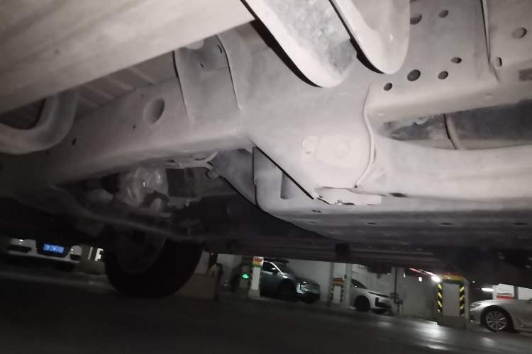 Used Mitsubishi Pajero 2019 3.0L Automatic Standard Edition Chassis Rear Left
