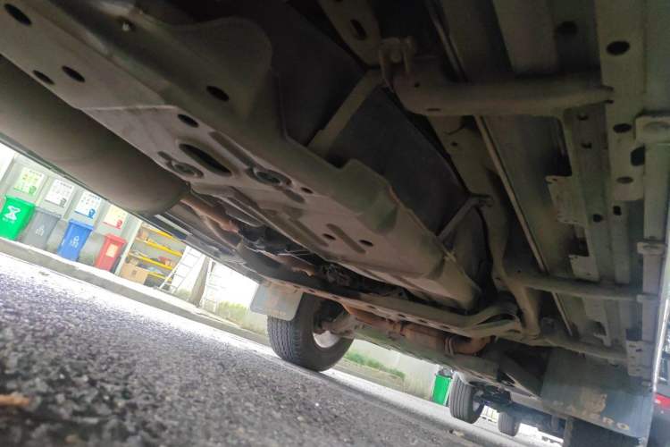 Used Mitsubishi Pajero  Chassis Rear Right