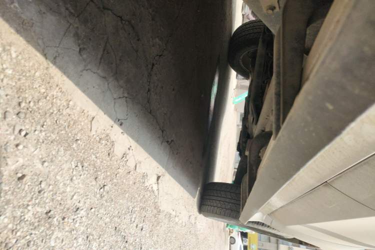 Used Mitsubishi Pajero  Chassis Rear Right
