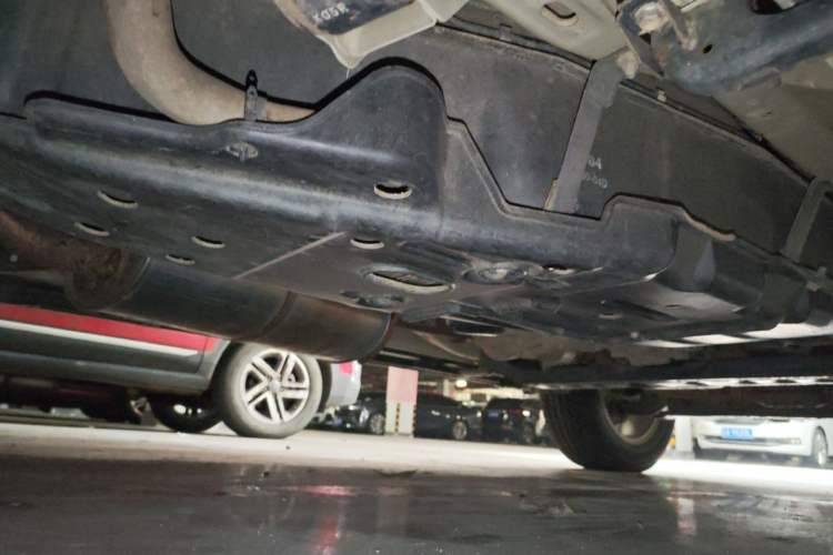 Used Mitsubishi Pajero 2019 V97 3.8L 5-Door GLS Sunroof Dual Differential – Middle East Chassis Rear Right
